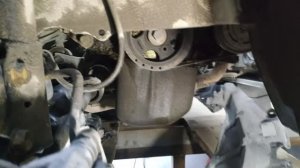 Замена шкива коленвала Toyota Vitz