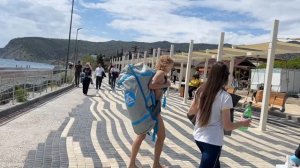 КРЫМ. с. ВЕСЕЛОЕ.  ПЕШКОМ ИЗ НОВОГО СВЕТА. ЯЗЫК ТРОЛЛЯ.