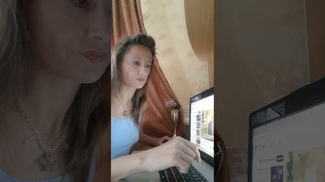 Встреча Трампа и Зеленского от 18.08.2025г. - переводчик Маргарита Андреева смотреть онлайн