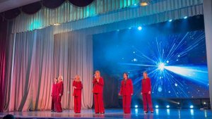 «ПОДНИМАЯСЬ ВВЫСЬ» - народный ансамбль Благовест