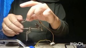 делаю поворотники на велосипед из зеркал