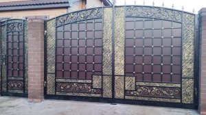 Классические ворота и калитка