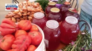 Сегодня утром наша Валентина Николаевна со своим фирменным хворостом  и витаминами в ресторанчике ⭐️