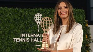 Шарапову ввели в Международный зал теннисной славы