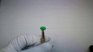 Изумруд колумбийский гидротермальный квадрат 10*10 мм