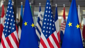 AP: чиновники ЕС обсудят в США новый пакет санкций против России