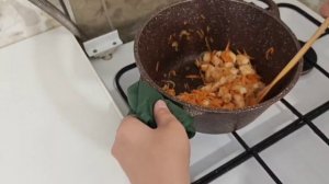 Готовлю ужин детям и встречаю их после садика