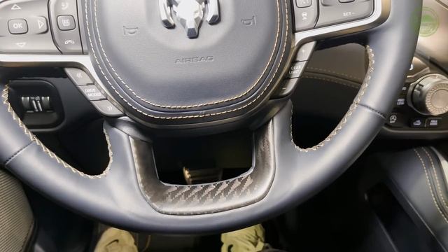 Dodge RAM 1500 Tungsten 2025 - Интерьер и Экстерьер