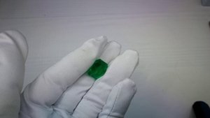 Изумруд гидротермальный, колумбийский цвет, октагон 14*16 мм