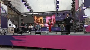 Читка пьесы актёрами театра "Глобус" написаной ИИ на фестивале науки и искусств "ТЕХНО АрТ" в НСК