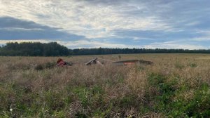 Первые кадры с места крушения легкомоторного самолета под Москвой