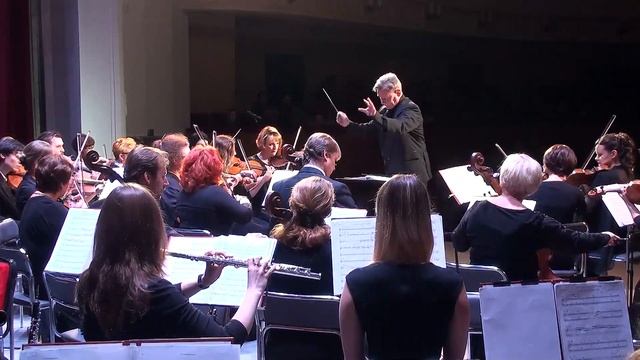 И. Стравинский - "Весеннее гадание" и "Пляски щеголих" из балета "Весна священная" смотреть онлайн