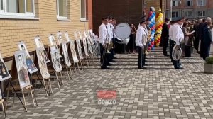 Герою России Марату Тибилову открыли памятник во Владикавказе