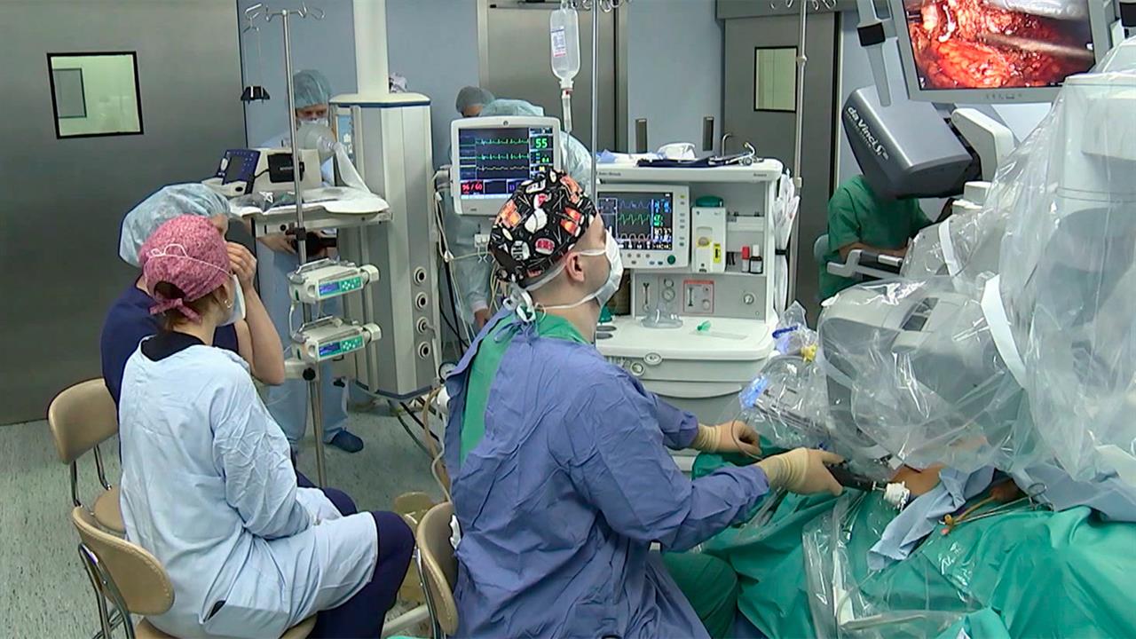 На международном форуме в Москве российские онкологи делятся уникальным опытом