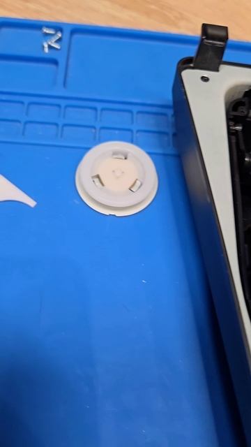 PS5 которая мечтает быть мотоциклом. Ремонт дисковода ps5. смотреть онлайн