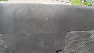 В этой машине жили бомжи???!!!