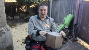 Ездил забирать подарок от друга, кашпо грут из Марвел