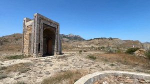 ГОРОД ПРИЗРАК. АХТАМАНЬ. ПОКАЗЫВАЮ ЧТО С НИМ СЕЙЧАС. ЛИСЬЯ БУХТА ЛУЧШИЙ НУДИСТСКИЙ ПЛЯЖ