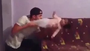 Как играют брат с сестрой / видео приколы 2025 смотреть онлайн / приколы видео самые смешные /