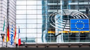 Эксперт указала на саморазрушительные последствия санкций ЕС