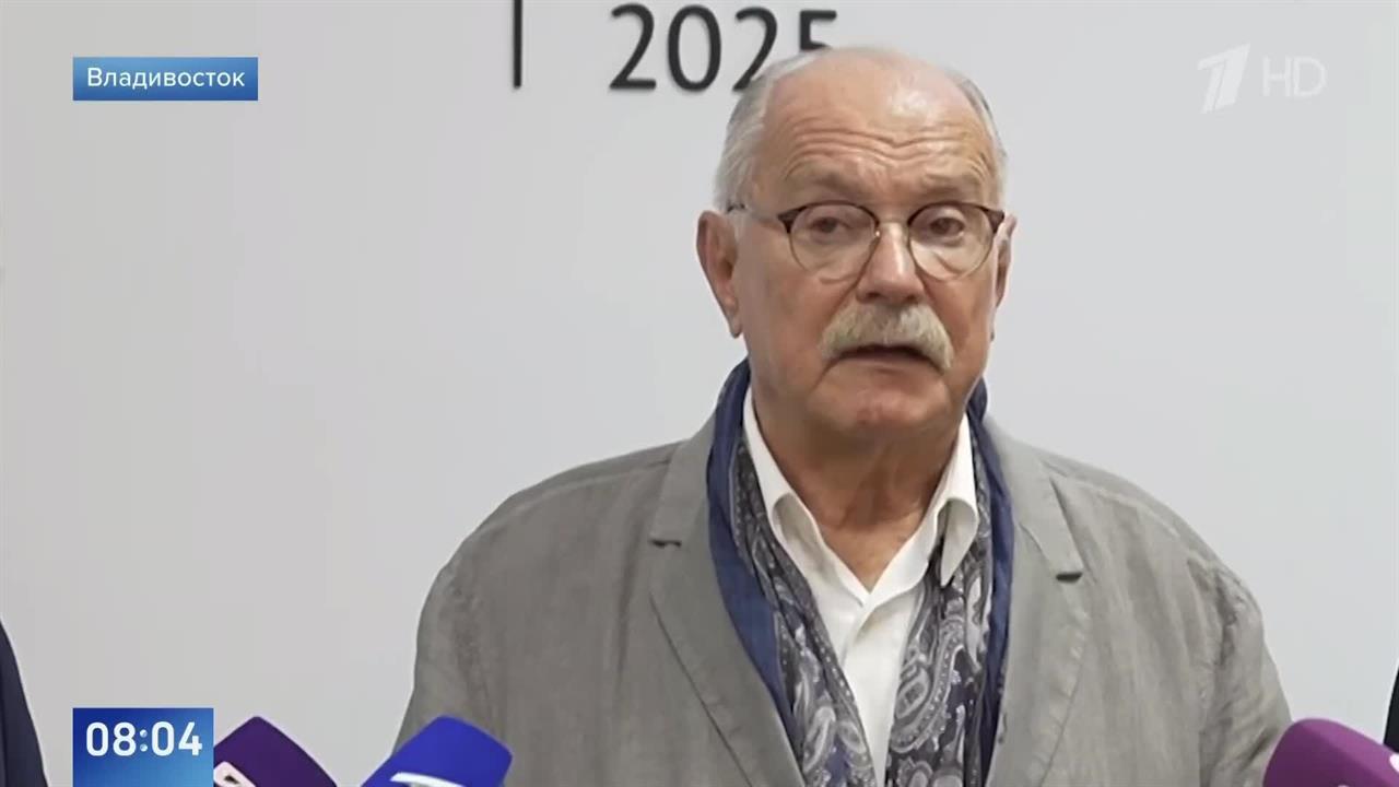 Михалков объяснил, почему считает "Анору" слабым фильмом