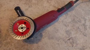 Не снимается диск болгарки.mp4