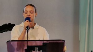 «Я любовь обниму»-Спивак Радмила