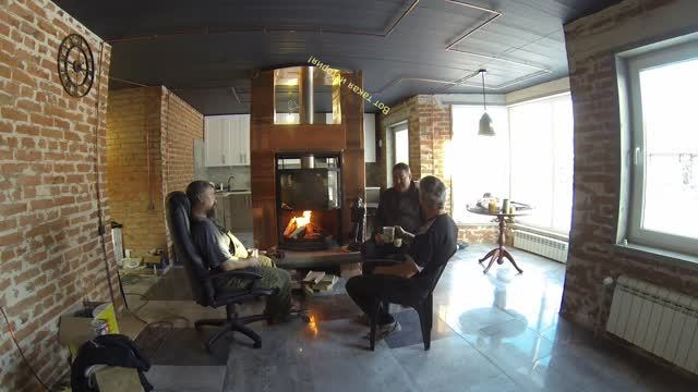 Откосы из старых досок и старые друзья...