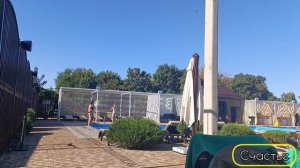 База отдыха Лесная сказка на берегу Краснодарского водохранилища. Проводили гостей. Бассейн. #база