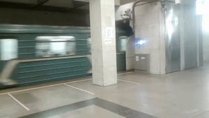 Составы из вагонов 81-717,5/714.5; 81-717.5/714.5М; 81-765/766/767