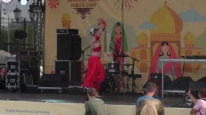 САМСКАРА ШОУ | Показ мод и пение мантры | День Индии | Россия