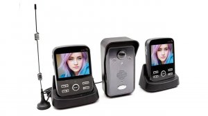 Беспроводной видеодомофон с выносной антенной и двумя мониторами - Переносной KiVOS-REC-3.5 (1+2)