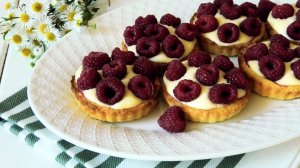 Пирожные песочная корзиночка с малиной, как в кондитерской.