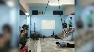 Самые смешные видео из спортзала за 2025 год😂 Самый тупой провал в спортзале, которого не должно бы