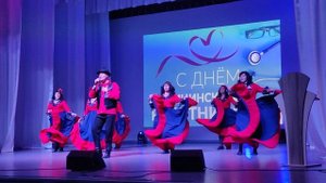 "Вороной" Народный танцевальный коллектив "Сударушка"