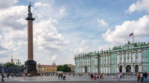 Жители Петербурга пожаловались на химический запах в воздухе