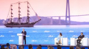 «Россия должна стать экономикой высоких зарплат»: итоги ВЭФ-2025