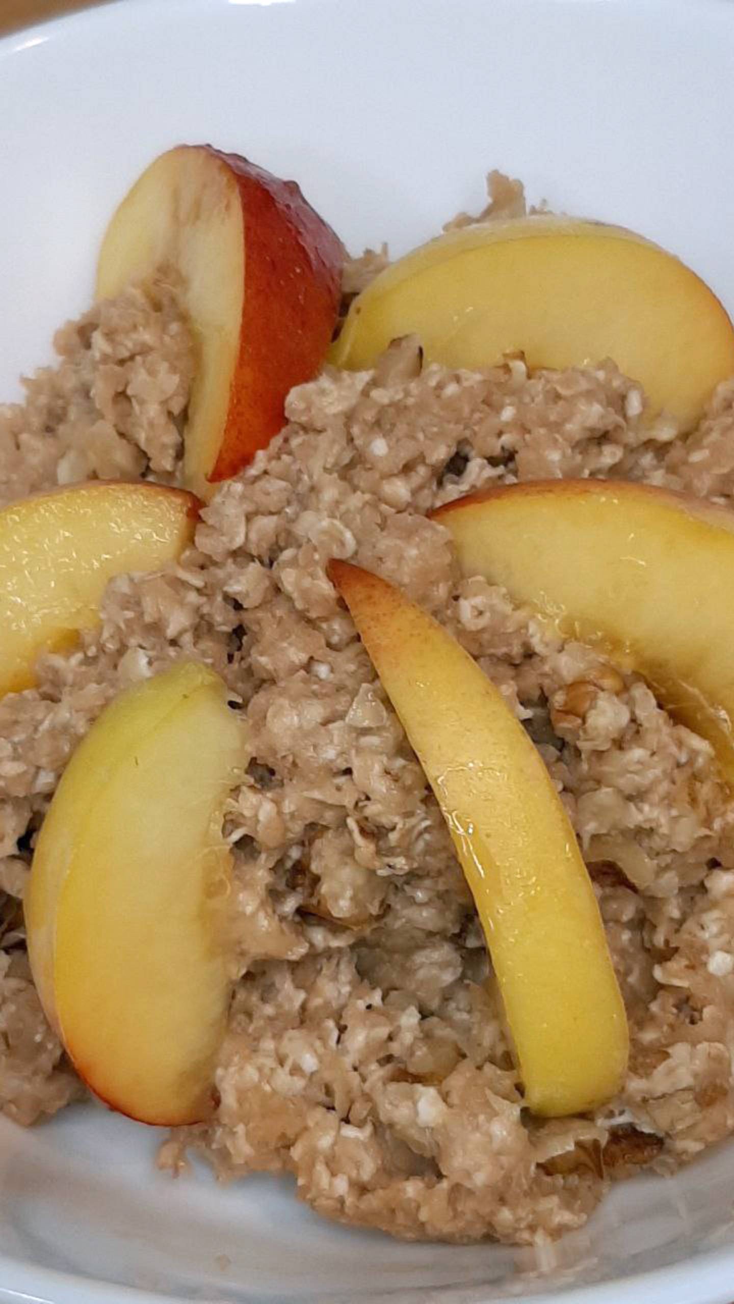 Салат красоты. Дюжина рецептов с яблоками (10).