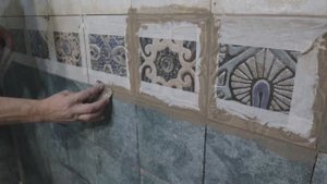 Как и чем затирать ФАКТУРНУЮ плитку своими руками, часть 4.