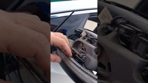 Замена повторителя на КИА Карнивал 3