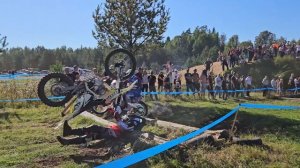 ЗАДНЕЕ САЛЬТО