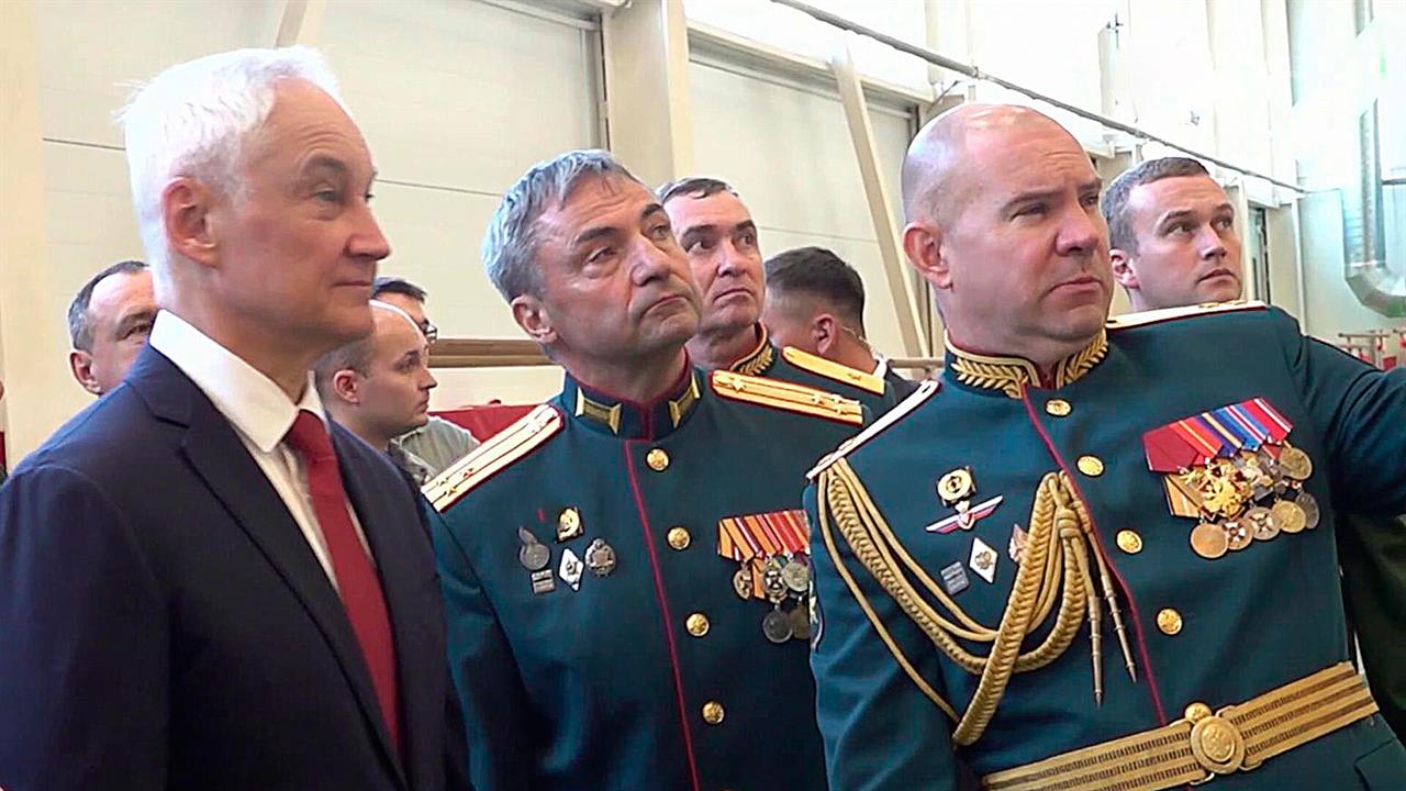 Андрей Белоусов проинспектировал военную академию связи имени Буденного