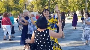 6 сентября 2025  ПУСТЬ РАСПУСКАЮТСЯ ЦВЕТЫ!!!#kharkiv - 720