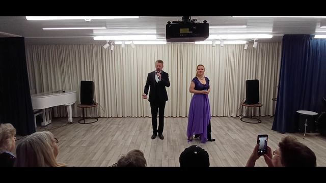 1.  У меня в Москве