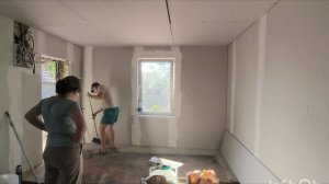 Выбираем ламинат//Лёша доверил мне шпаклевать/Ремонт дома своими руками