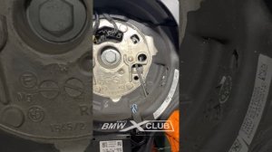 X1 E84 Снимаем Airbag в спортивном руле.Подушка безопасности.