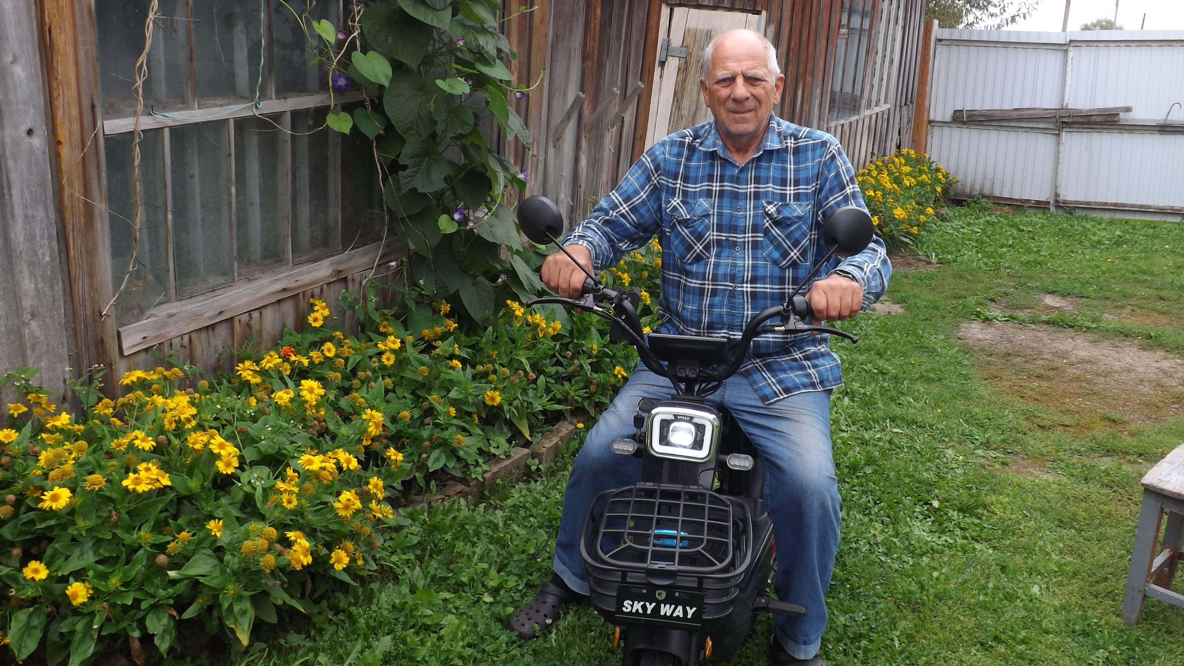 Как подключить аккумулятор на SKY WAY#уход#пробег#🚴 🚵