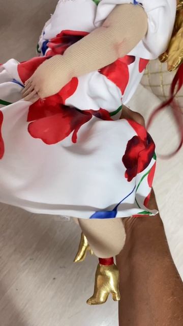 🎶 Моя Муза всегда рядом шепчет идеи, подсказывает краски и дарит радость. смотреть онлайн