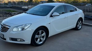 🚘 Opel Insignia салон