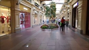 2023 МОСКВА. Красная площадь. ГУМ